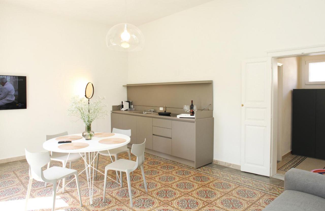 Versomare Room & Suite Valderice Exterior photo